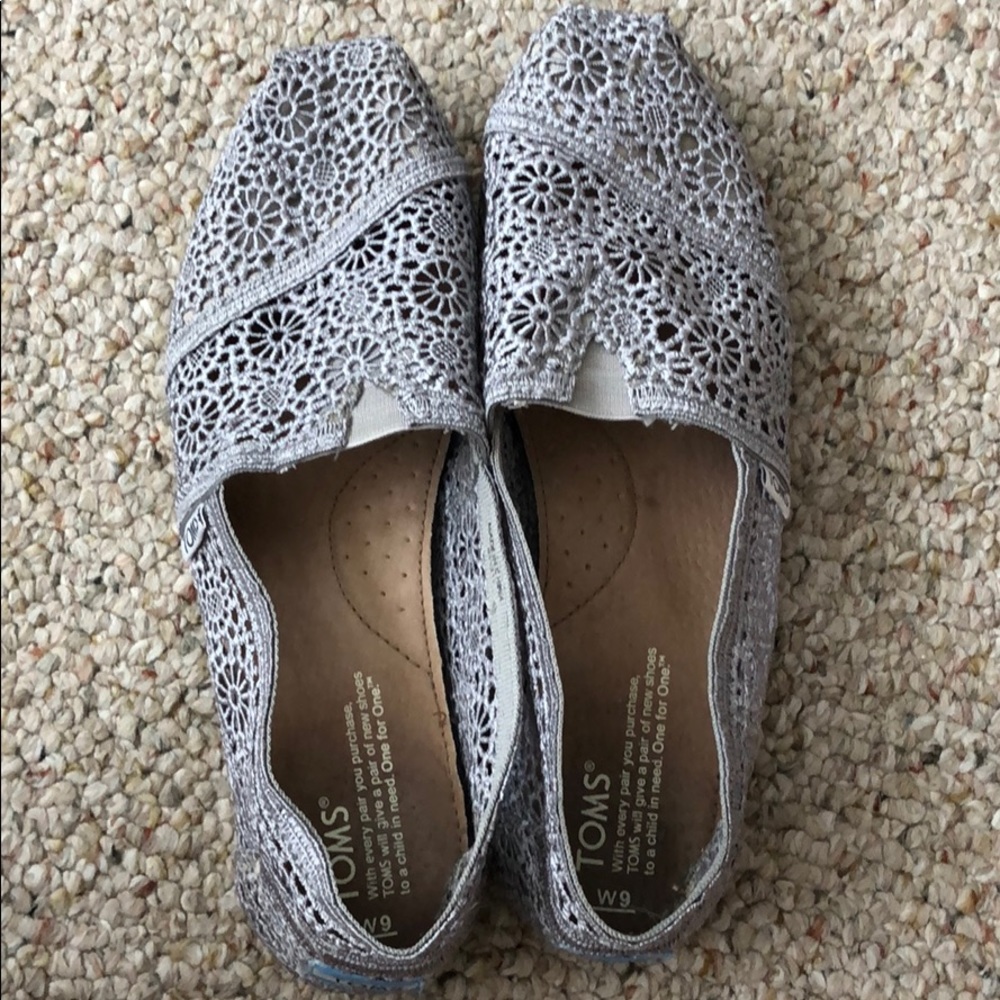 Toms!